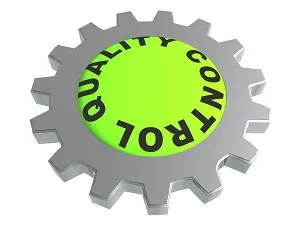 Engrenagem cinza quality control neon verde area de produção controle industrial