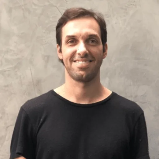Foto de Frederico Rizzo especialista em gestão de captable e estrutura acionária de empresas