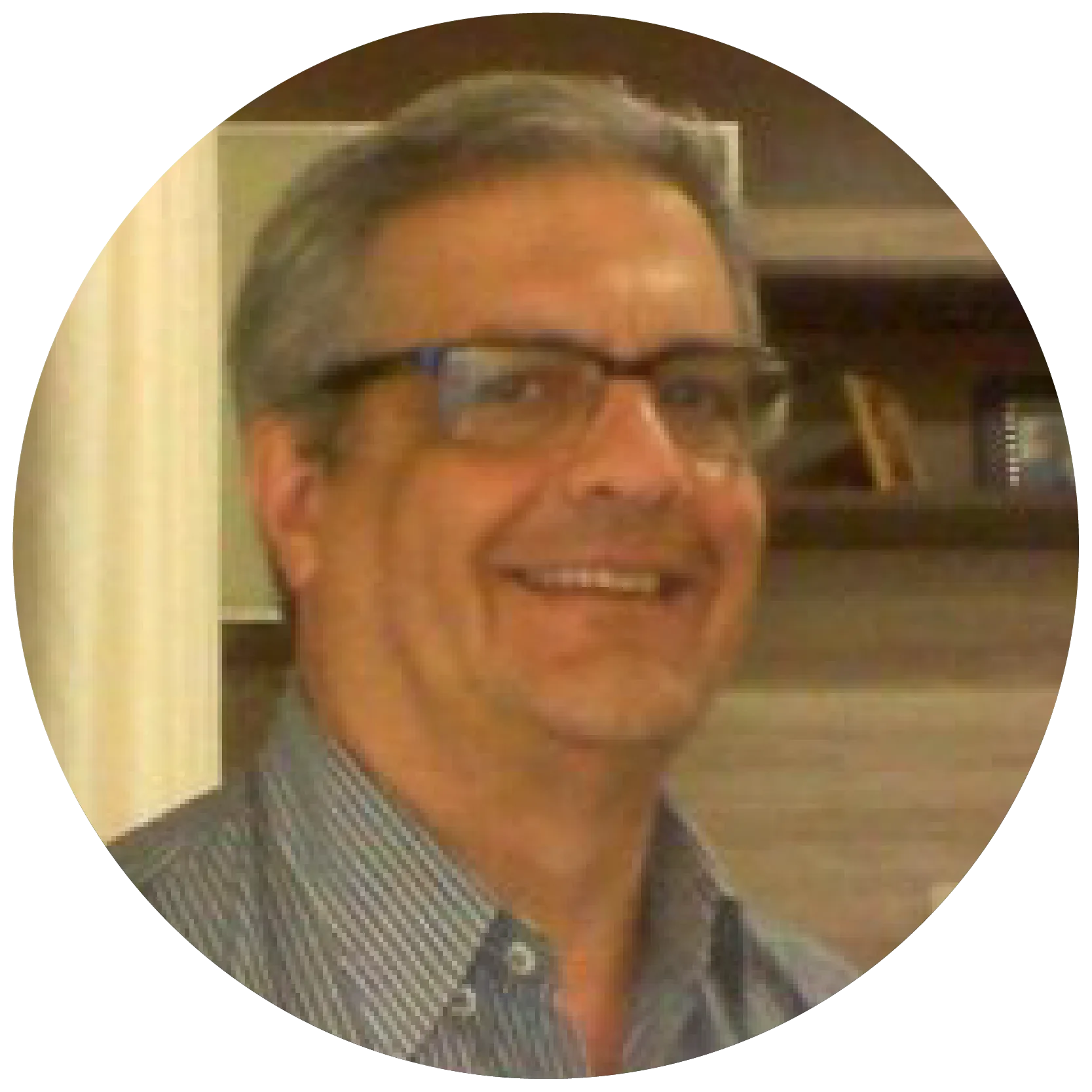 Retrato de Fábio Pugliesi, especialista em gestão e planejamento tributário