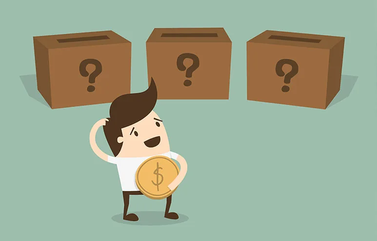 Personagem segurando moeda circundado por caixas ilustrando planejamento de investimentos