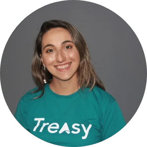 Theani Marcelino consultora Treasy em podcast controller especialista gestão empresas familiares